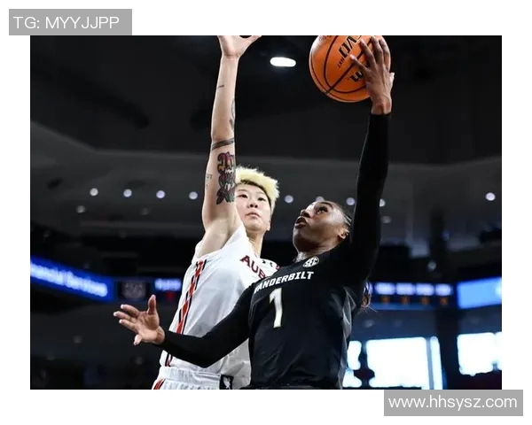 NCAA常规赛-邓雨婷8投3中&三分6中3 拿到9分1板1助1断 NCAA常规赛-邓雨婷8投3中&三分6中3 拿到9分1板1助1断